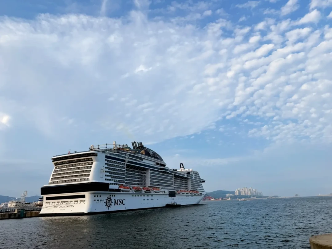 台风“沙德尔”预计明天登陆,MSC荣耀号8.27航次正撞进窗口:8月的延误都赔了多少,9月的票该怎么备