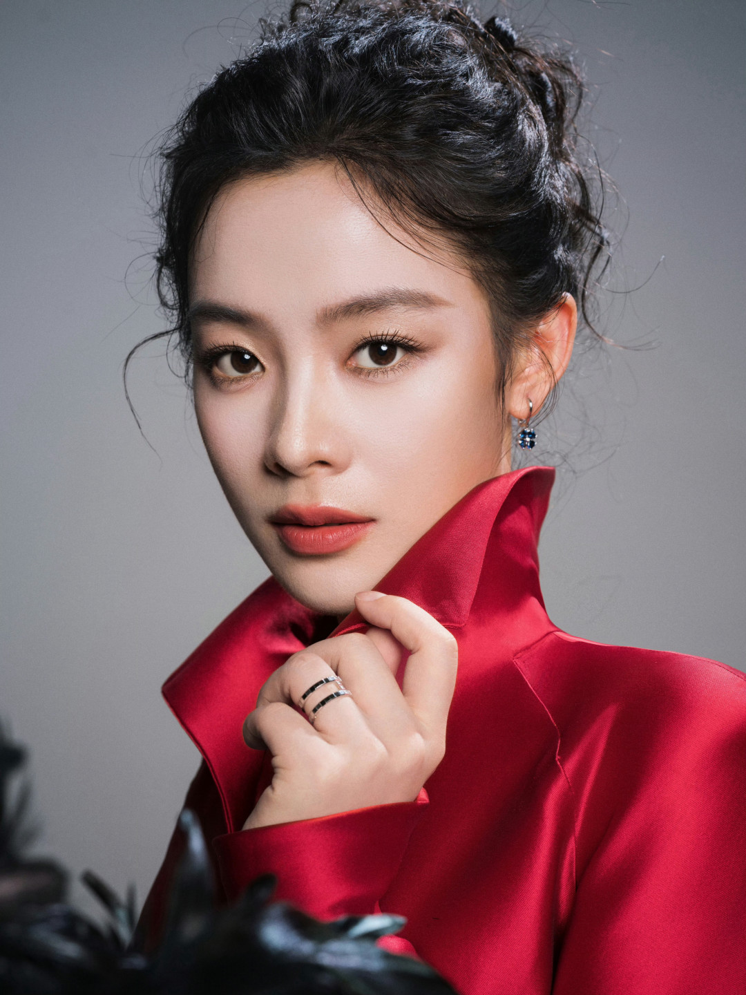杨紫4次、杨颖8次:数完20多次明星上身记录,我搞懂了Alexis Mabille为什么霸屏内娱红毯