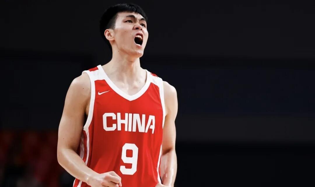 中国男篮“双杀”喀麦隆:一场34分狂胜,一场8分险胜,哪场才是真实力?