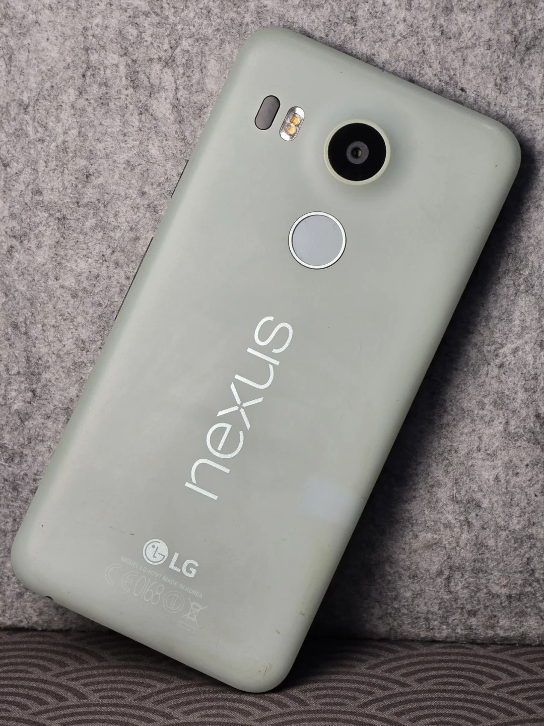 Pixel 11卖899美元,末代Nexus只要60元:买回家之后,2026年该怎么玩?