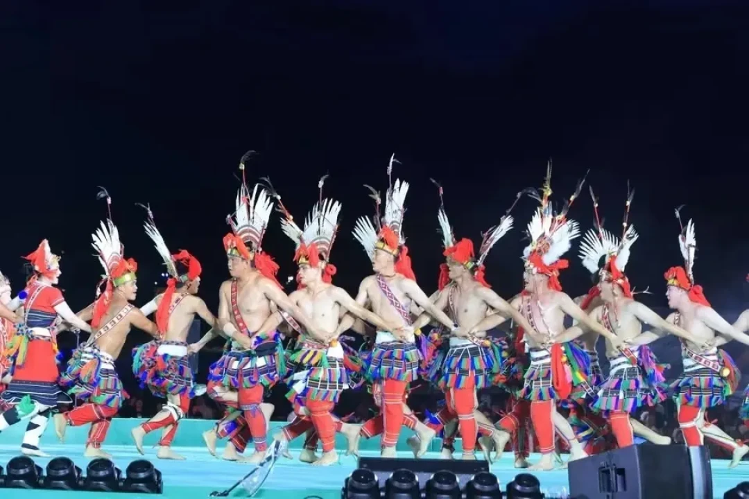 阿美族丰年祭进入收官:“迎宾日”规则、舞圈禁忌和明年的行程,一次讲清