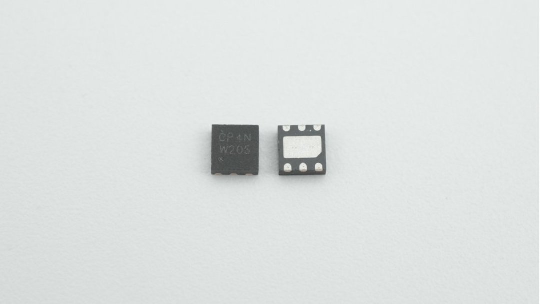 写着240W却跑不满?USB-C线里藏着一张