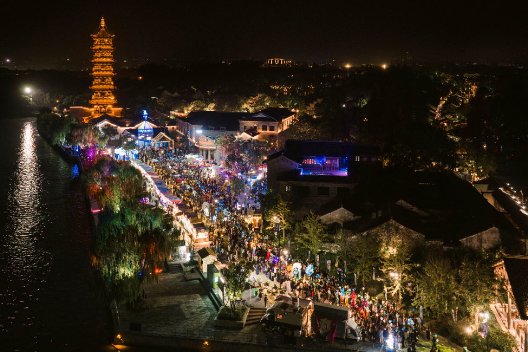乌镇戏剧节首轮开票复盘:头部剧照样秒没,但大多数不用抢破头了,9.5二轮这么打