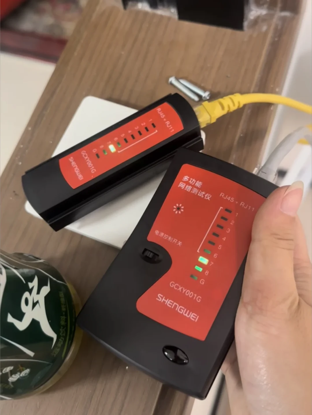 墙里的网线拉不动？翻完全网穿线师傅的实录：多数线换不了，先做两步0元自查，再选4条路，从0元到几百元