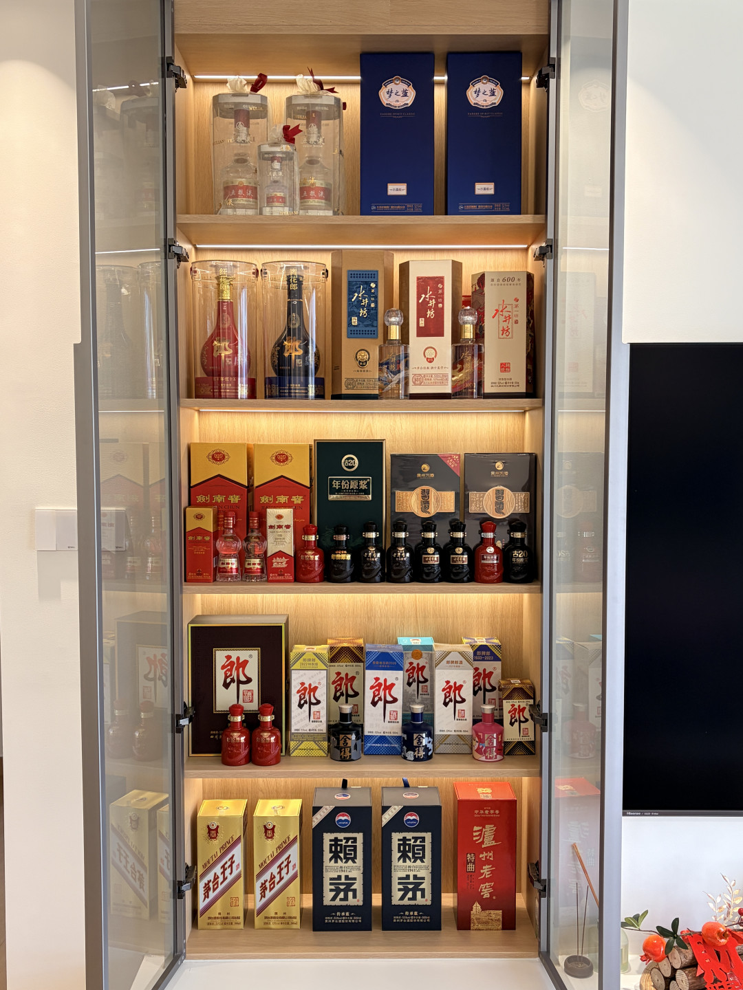 潭酒囤回家放几年?翻了全网品鉴和存酒记录,把