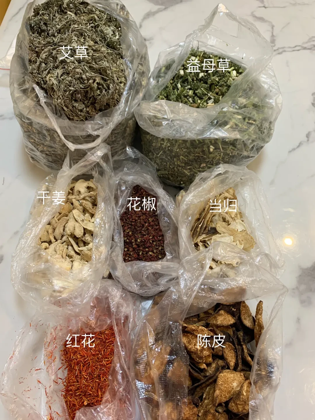 雷允上足浴包39.9元30包,但9款曾被测出真菌爆表:入秋泡脚掏钱前,先弄清这三件事