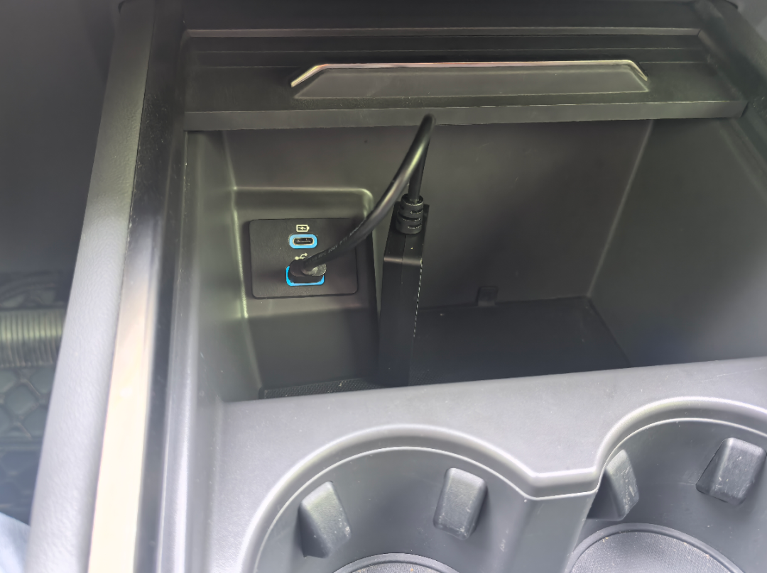 CarPlay盒子别照着“梯队榜”买:我对比了4篇文章,三份榜单互相打架,剩下一篇是软文