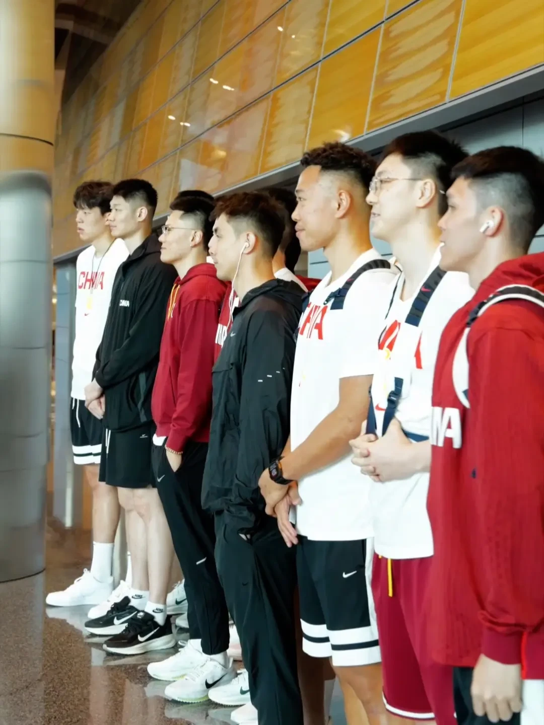 对手归化全缺席,这场反而最输不起:8月28日0点客战卡塔尔,先把出线账算清再熬夜