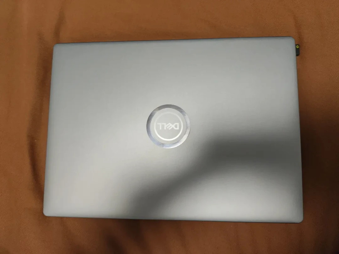 32G内存从599涨到3200,4K OLED显示器却跌进3000元以内:今年开学季的预算,要反过来算