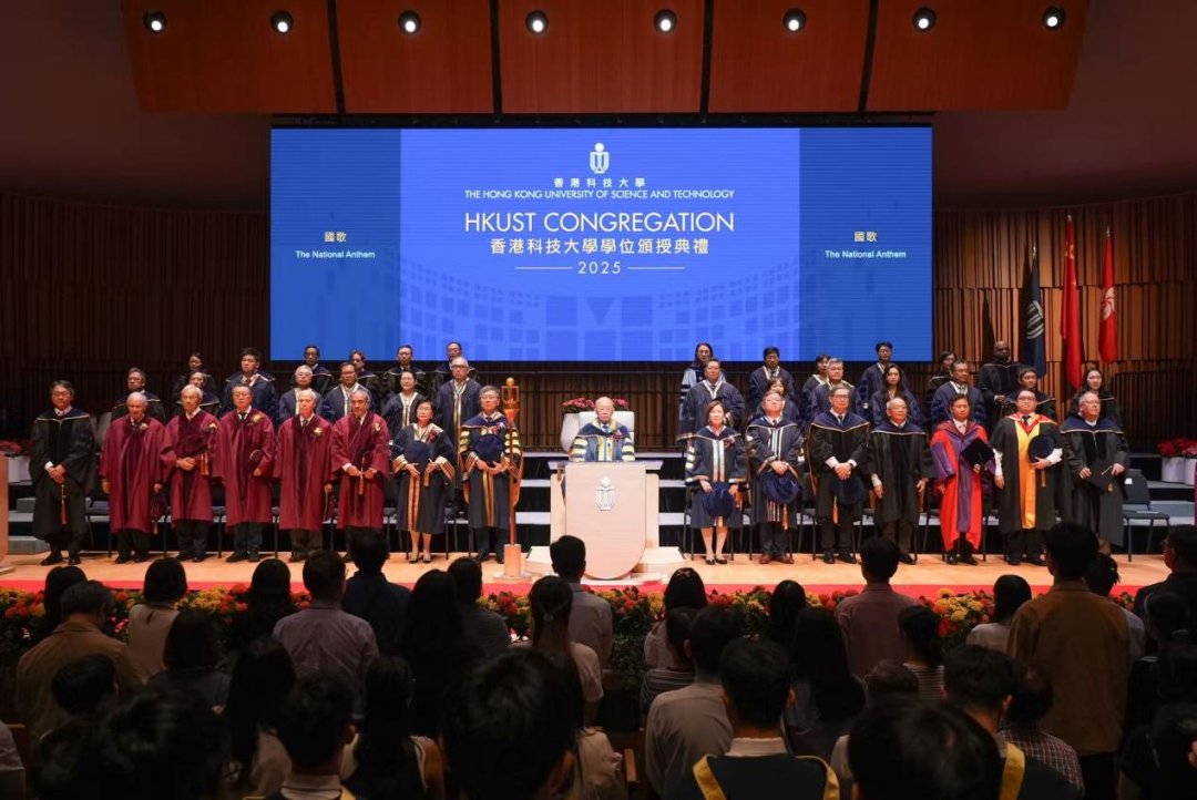 “刘慈欣看得远”的梗这周又爆了:对完《死神永生》原文,发现梗只截了半句话