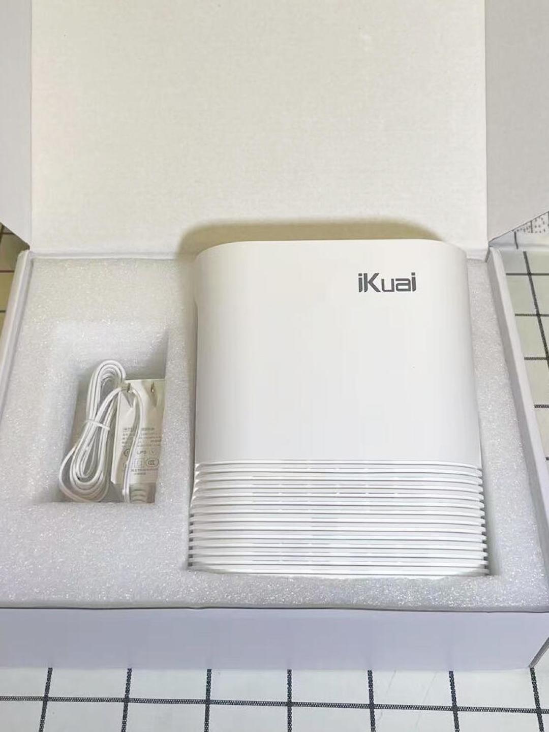 软路由主路由选爱快还是OpenWrt?先把分工逻辑和3种搭法算清,再花钱