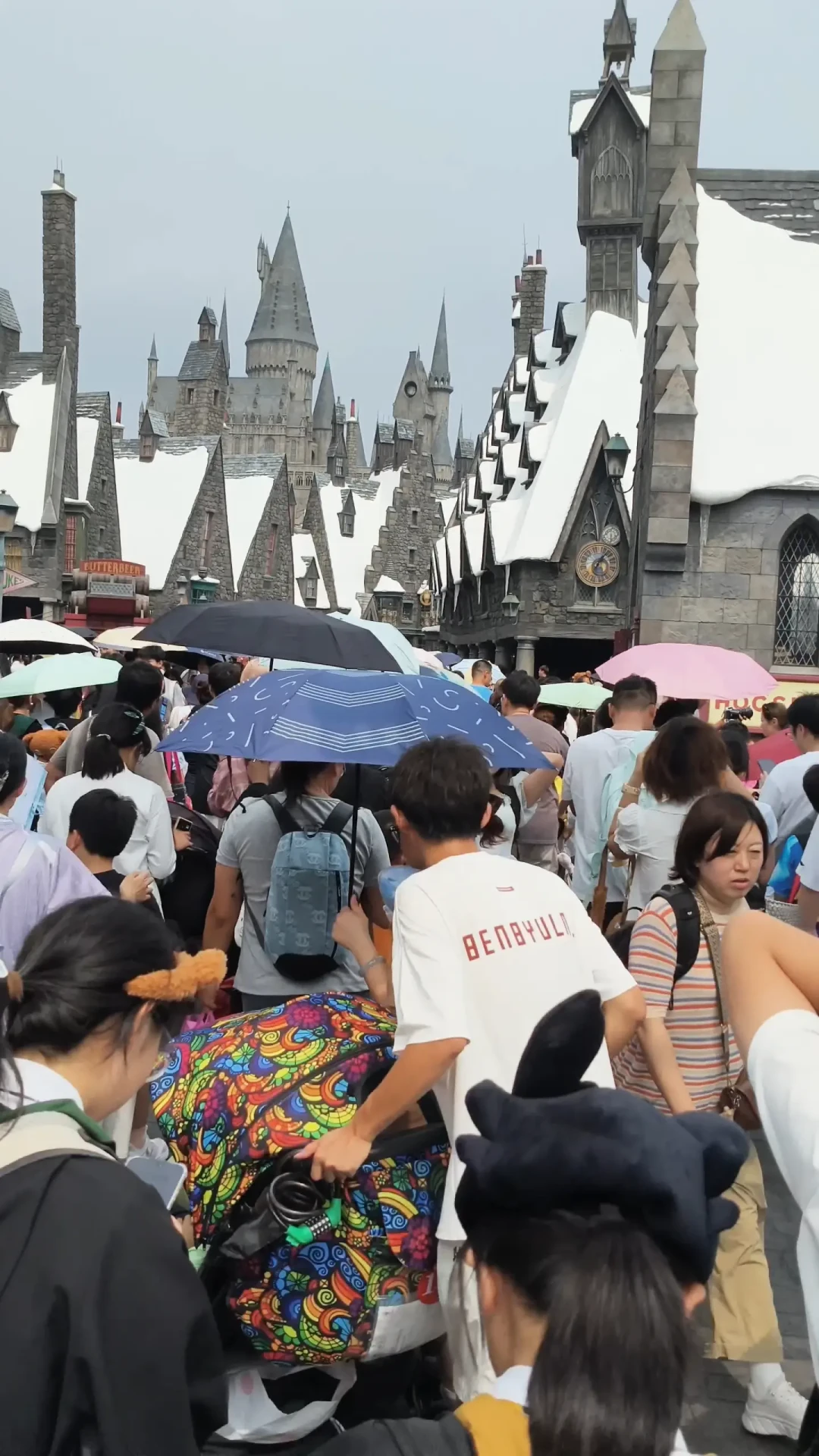 迪士尼早鸟票371元、环球客流要