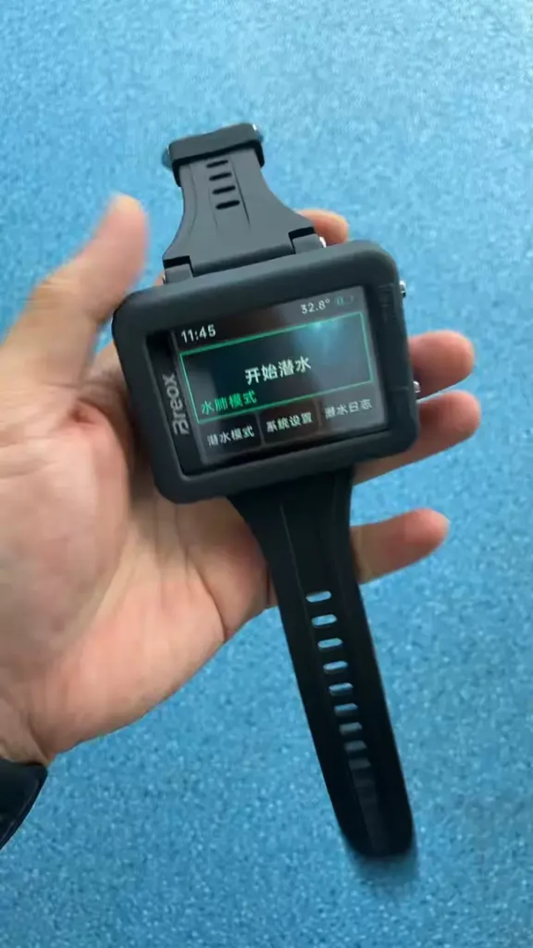 “天下苦SW久矣”,千元全彩潜水表就能放心冲?十一购表窗口前,先把三个价位和两个坑看明白
