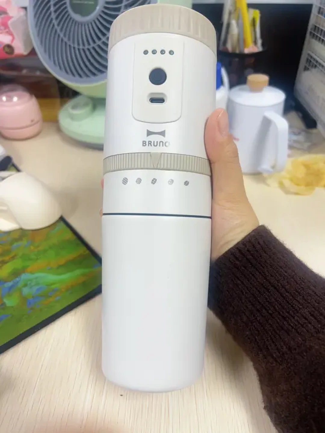 一边说