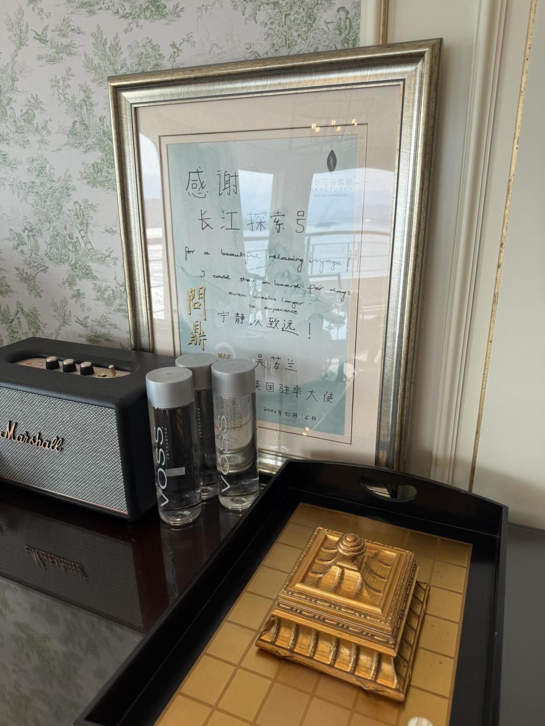 升船机停航42天,9月航次却是全年最低价:带爸妈坐三峡游轮前,先算清这三笔账