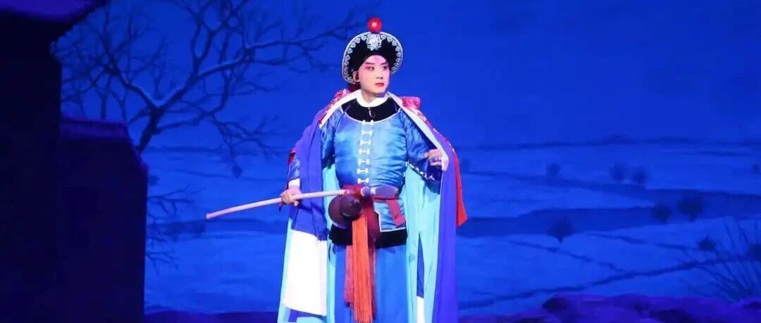王平、杜喆“接力”演林冲:中国大戏院90年的这出《野猪林》,值不值得专门跑一趟天津?
