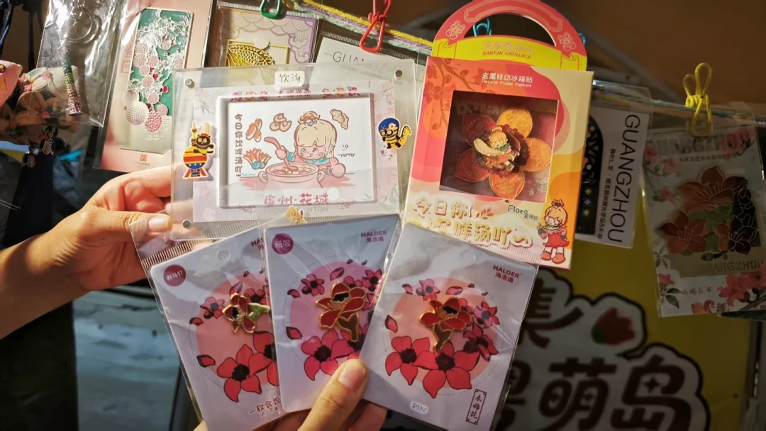 市集只开到周日，雨还下个不停：陈家祠这场