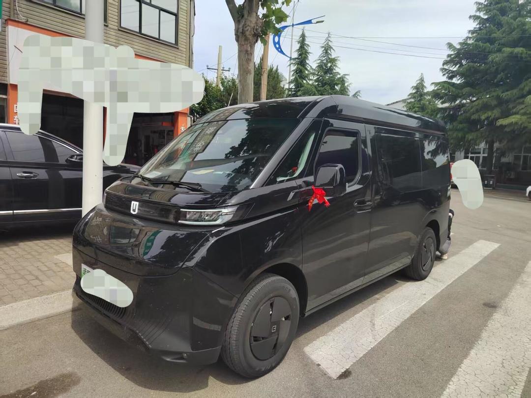 想拆座椅改床车?2026年规则变了:有条合法路线,一百块就能起步