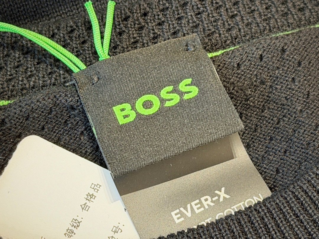 BOSS的「阿斯顿马丁联名」刷屏了:买之前,先把这三件事搞清楚