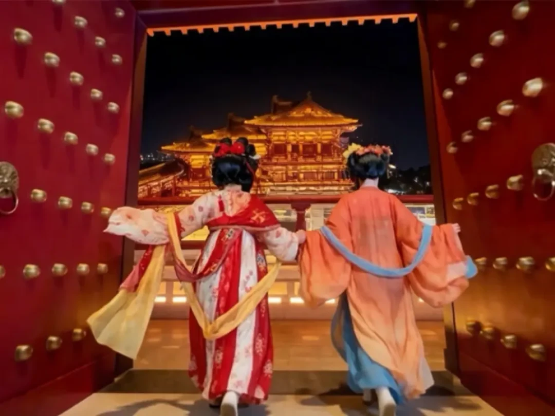 凭许嵩洛阳站门票享六大景区半价:这份福利,当天往返的人用不上,住一晚的最赚