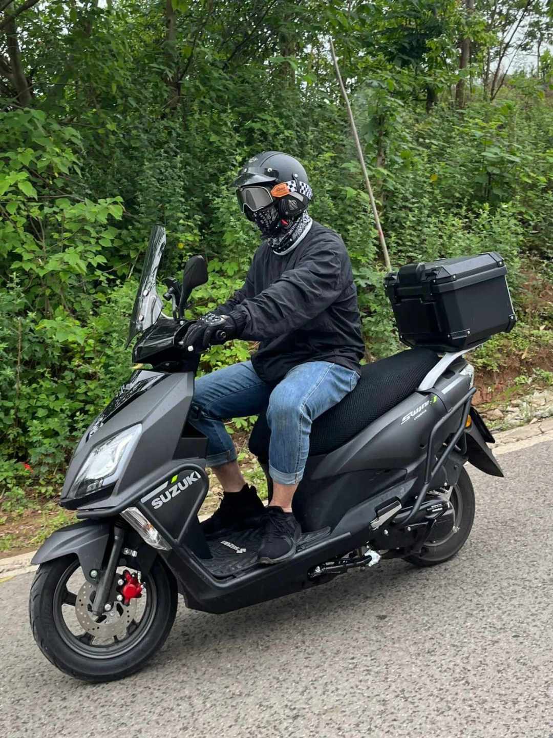 踏板跑山不是玩票：翻完全网的真实反馈，万元车要怕的从来不是排量