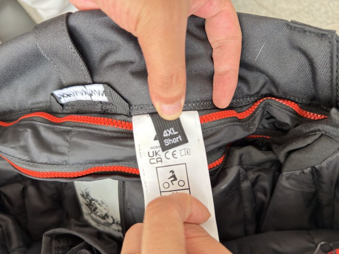 早上冷、中午热:翻完三个平台的骑行服评论才搞明白,换季这笔钱只有三种花法