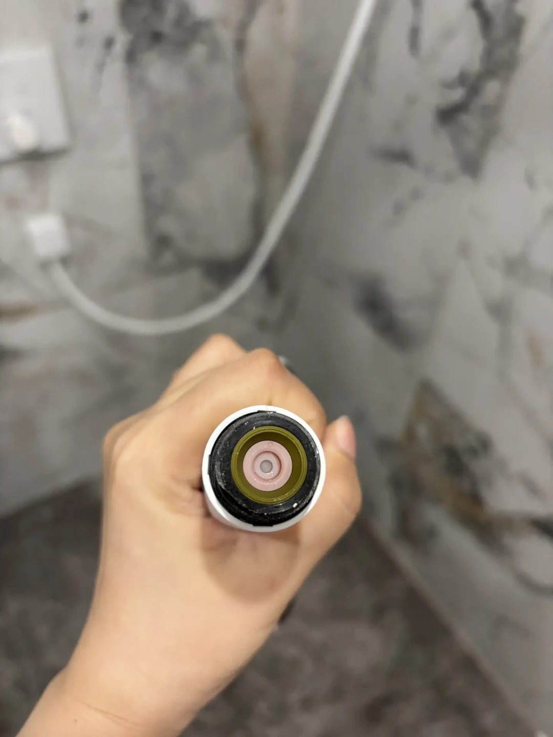 汉斯格雅出水弱,装个增压泵就行了?师傅说没意义,有人说装了变猛男:翻了20多条真实安装帖,4种瓶颈只有1种靠泵能治