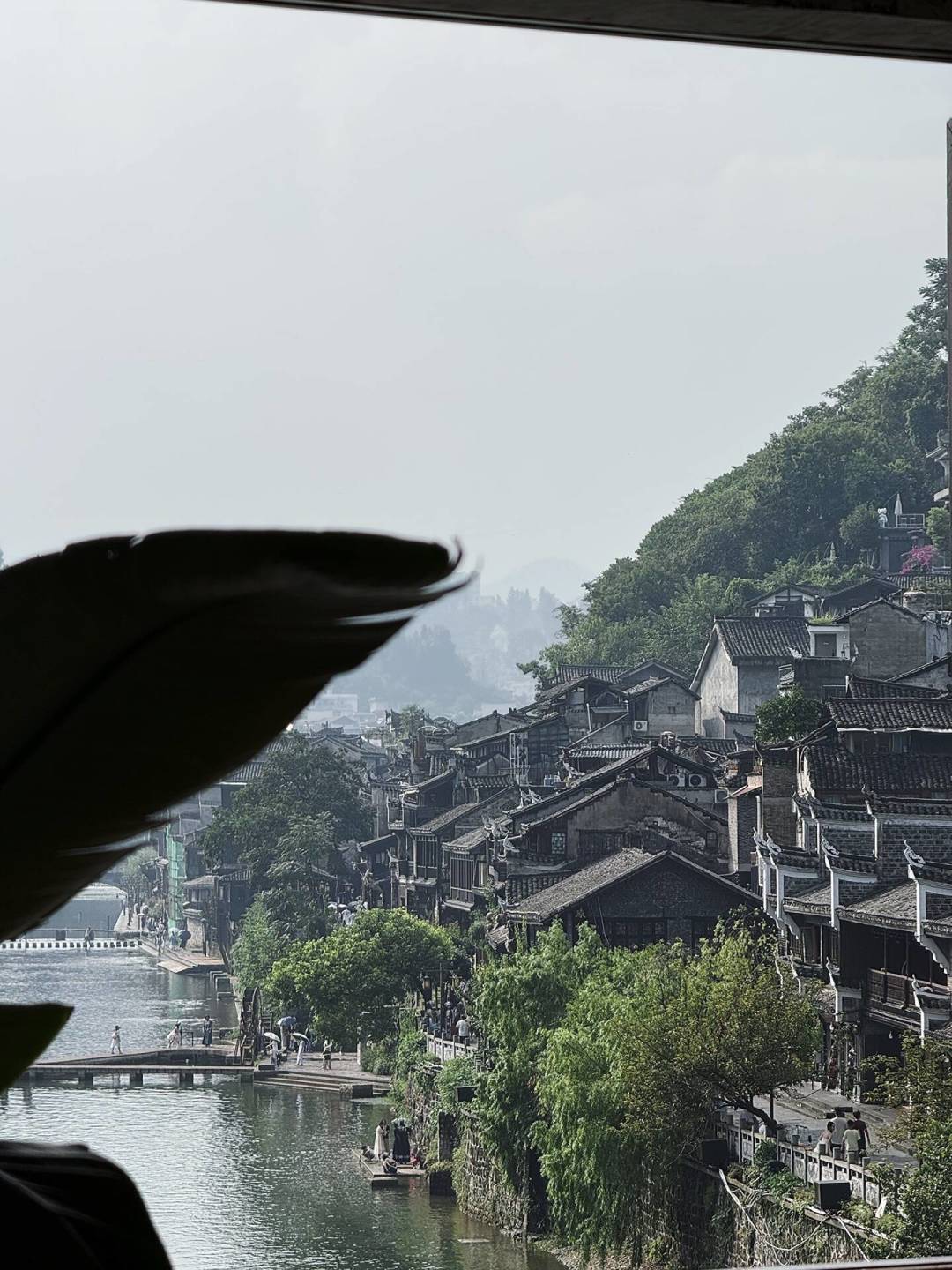 暑假人已经走了,摸泥季还没完:湘西9月的20天窗口期,值不值得冲?