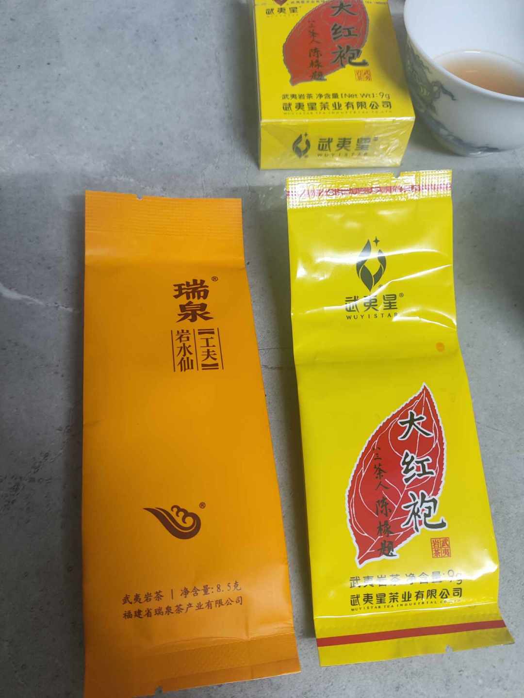 一份榜单说曦瓜第一，另一份说它第三：对比完岩茶四大品牌，我搞懂每个价位在为什么买单