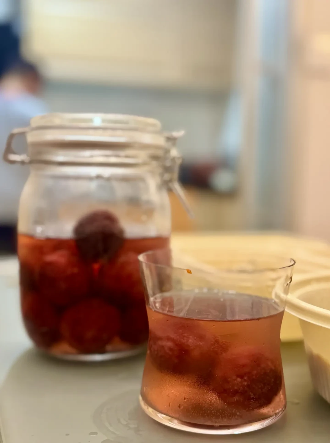 六月泡的果酒到开坛季了:把那瓶獭祭倒进去之前,先算这笔账