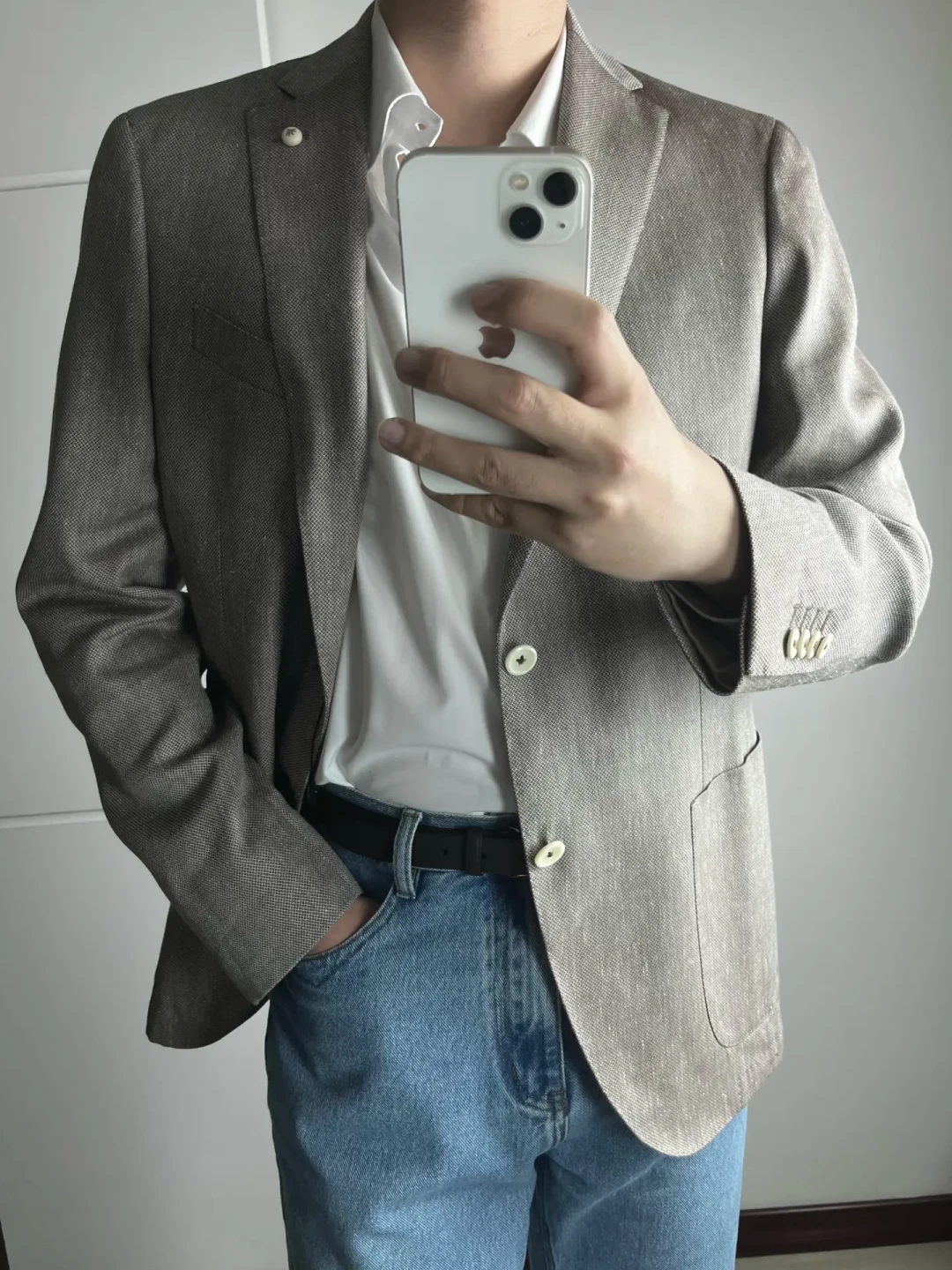 蓝豹还是Suitsupply？先别看排行榜，看日历：一个靠店庆满减，一个等电商两折