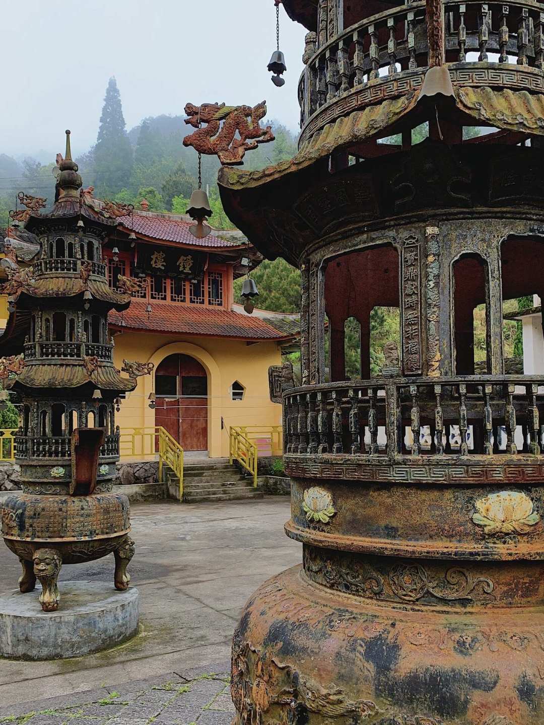 中元节后寺庙进入淡季:想去