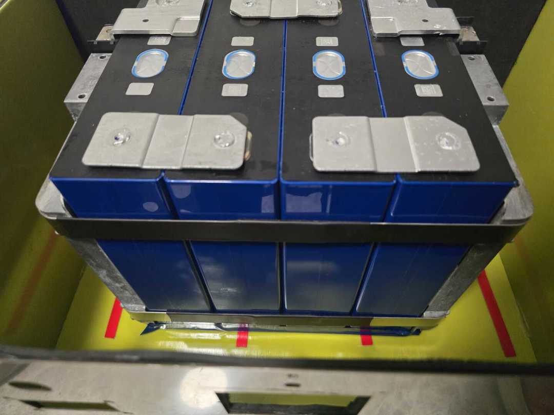 宁德时代官方卖电芯了,“普通人也能买”?查了下:600颗起订,一单约25万元