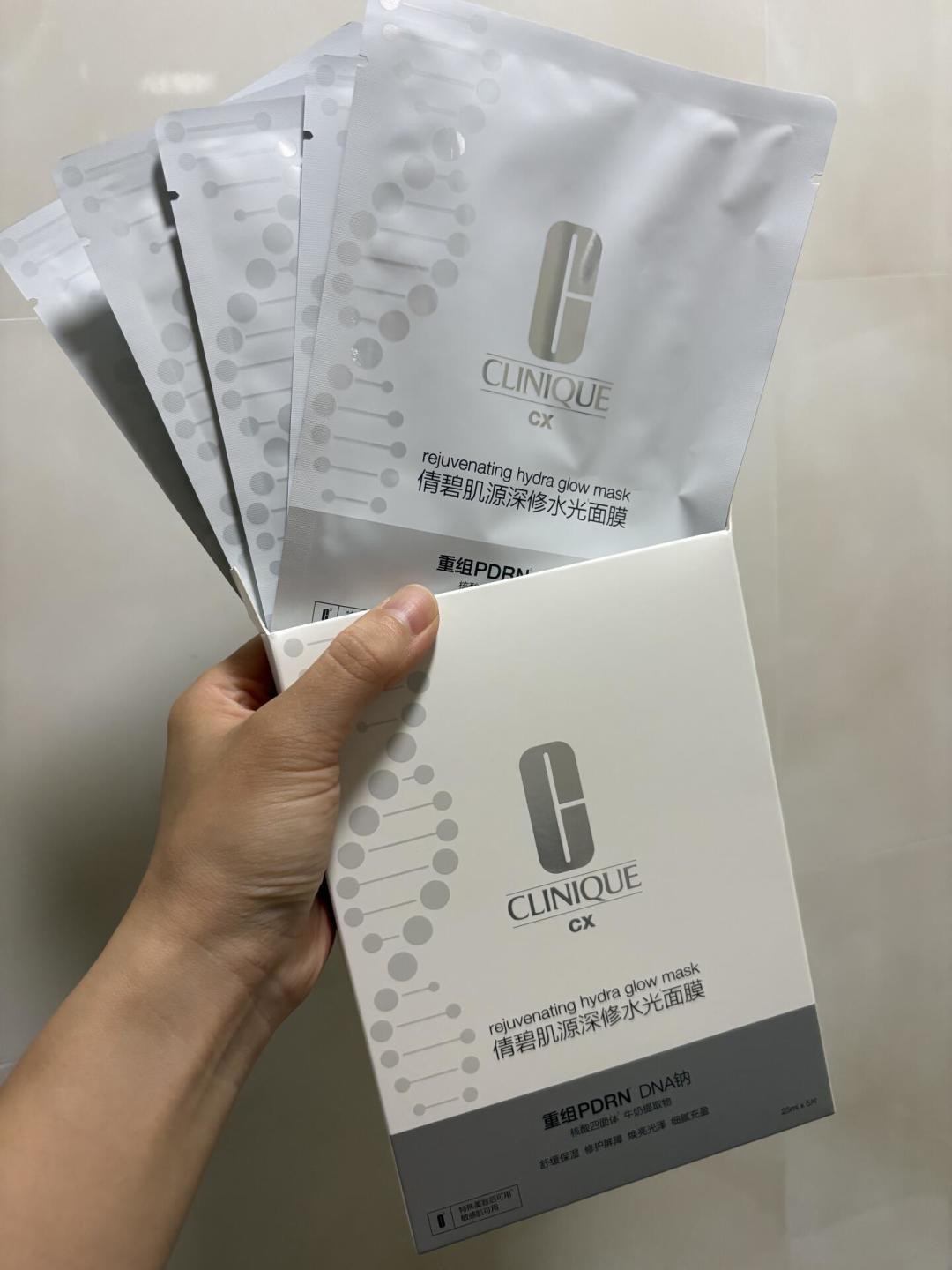 一夜之间，全护肤圈都在“三文鱼化”：我把PDRN的注射和涂抹证据、透皮硬门槛、审批现状都翻了一遍，搞清楚这钱该怎么花