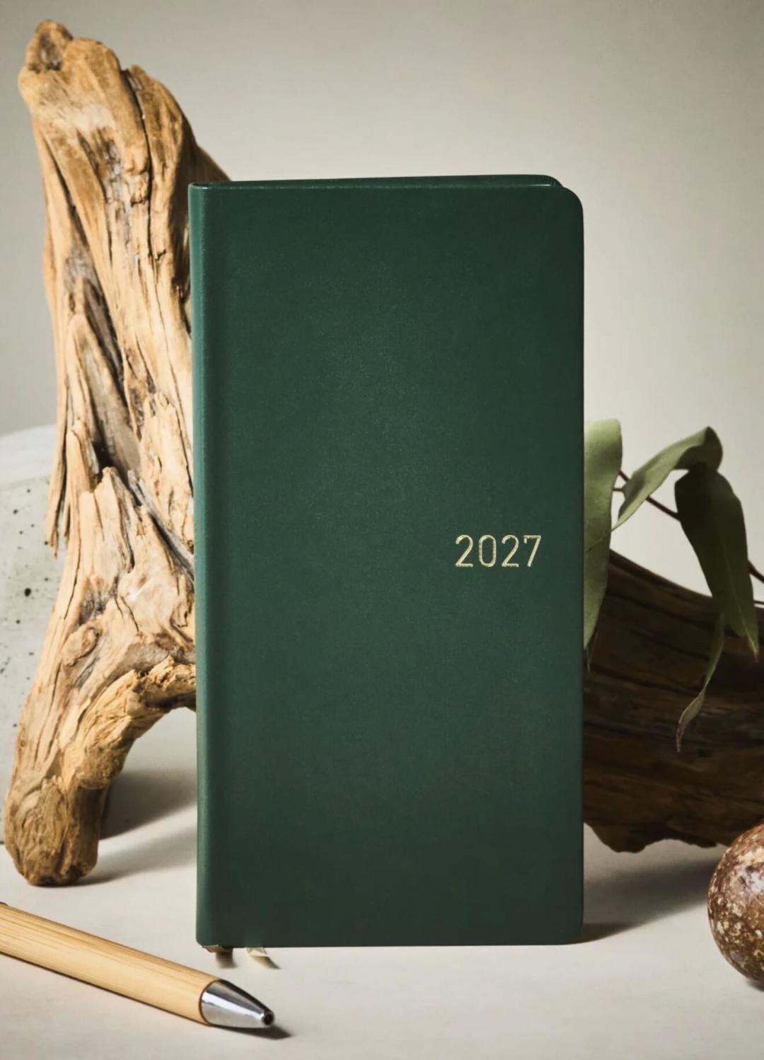 weeks第十年遇上颜值大年：HOBONICHI 2027 九月一日开售，决赛圈怎么选不后悔