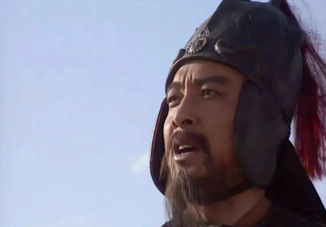 晁盖“扎箭受访”火了,网友存成表情包,但扒出演员名字,我笑不出来了