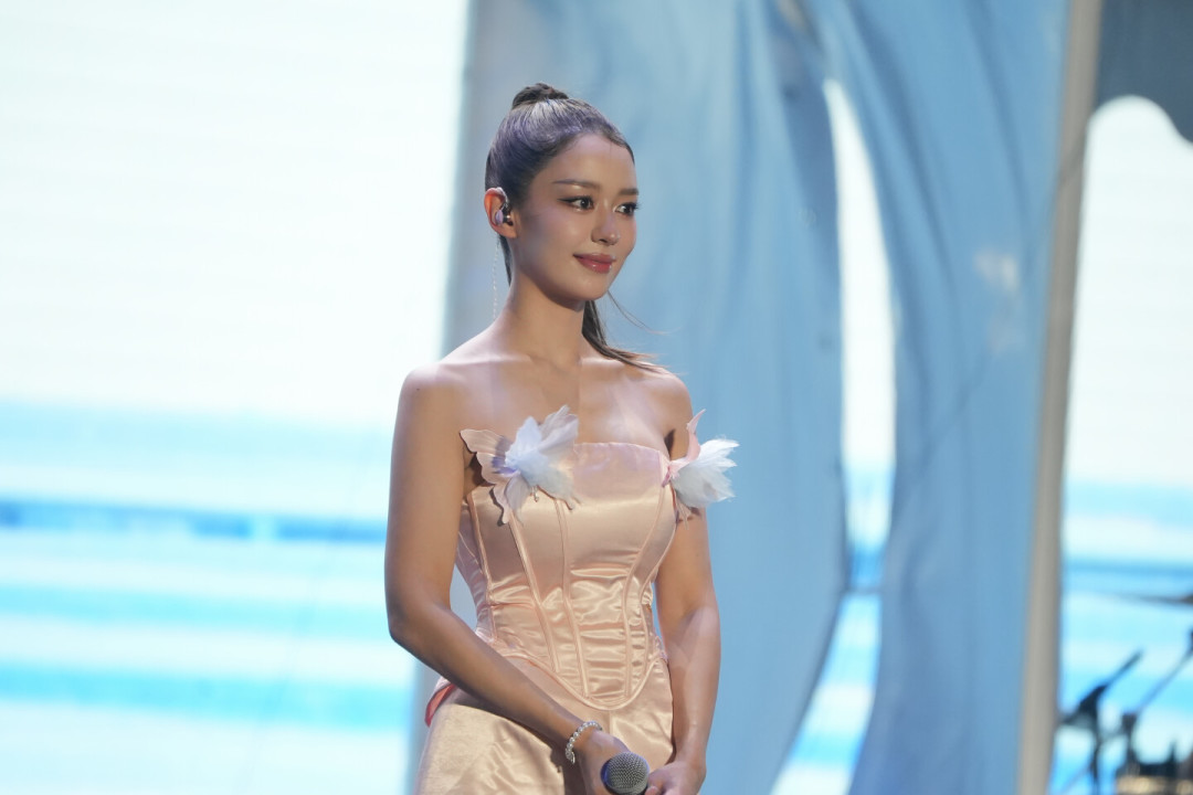 吉娜爱丽丝的生日音乐会,开在海南一个县级市:翻了翻她2026年行程,发现偶遇顶级钢琴家不只在一线城市