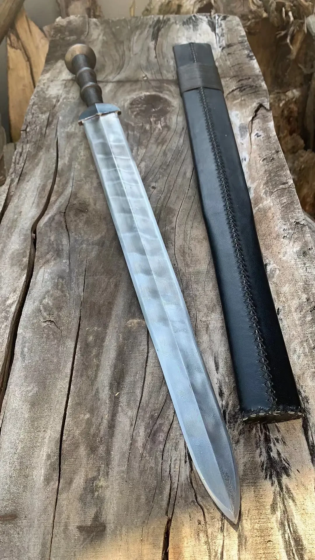 独孤求败的四把剑,没一把善终:翻遍三本书三个版本,把下落一次捋清