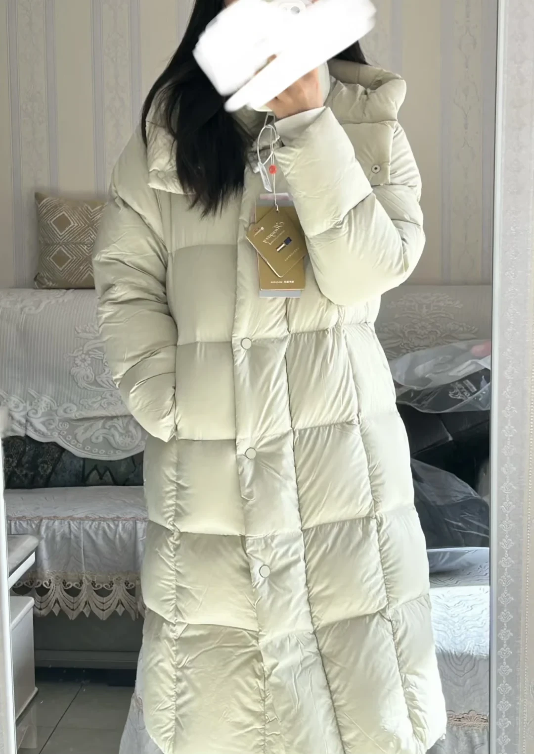美力城鹅绒服反季最低196元:一年卖出13亿的爆款,捡漏前先看清真相