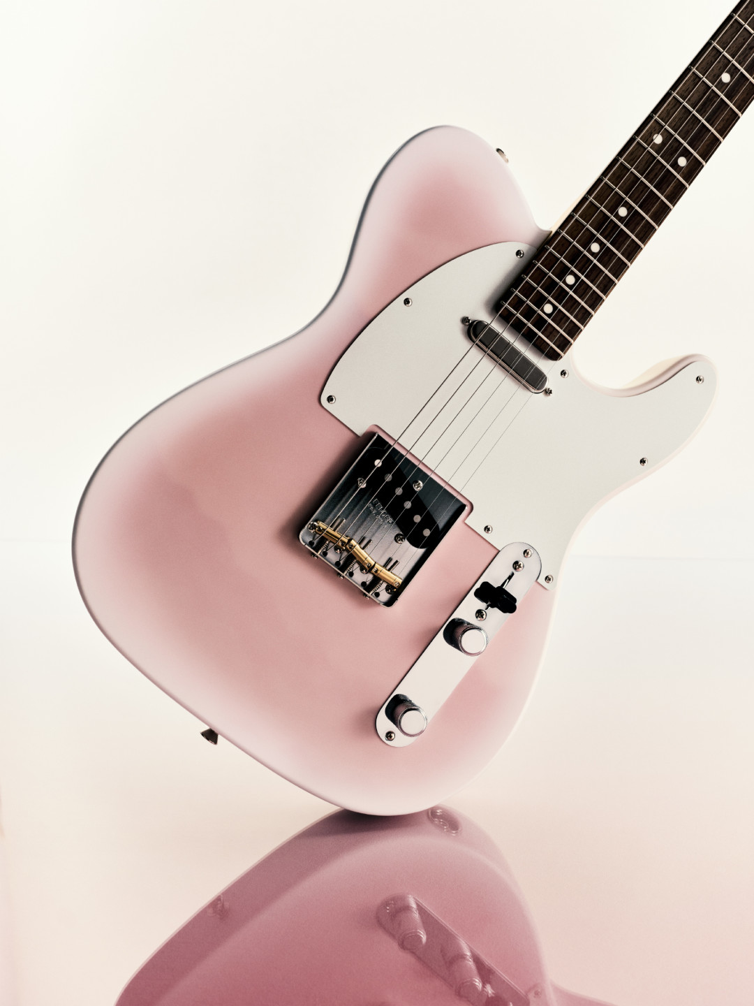 Fender 2026限定日芬融合昨天中午开售,评论区当天就喊“缺货”:冲限定、飞日本人肉,还是等常规款降到6700?