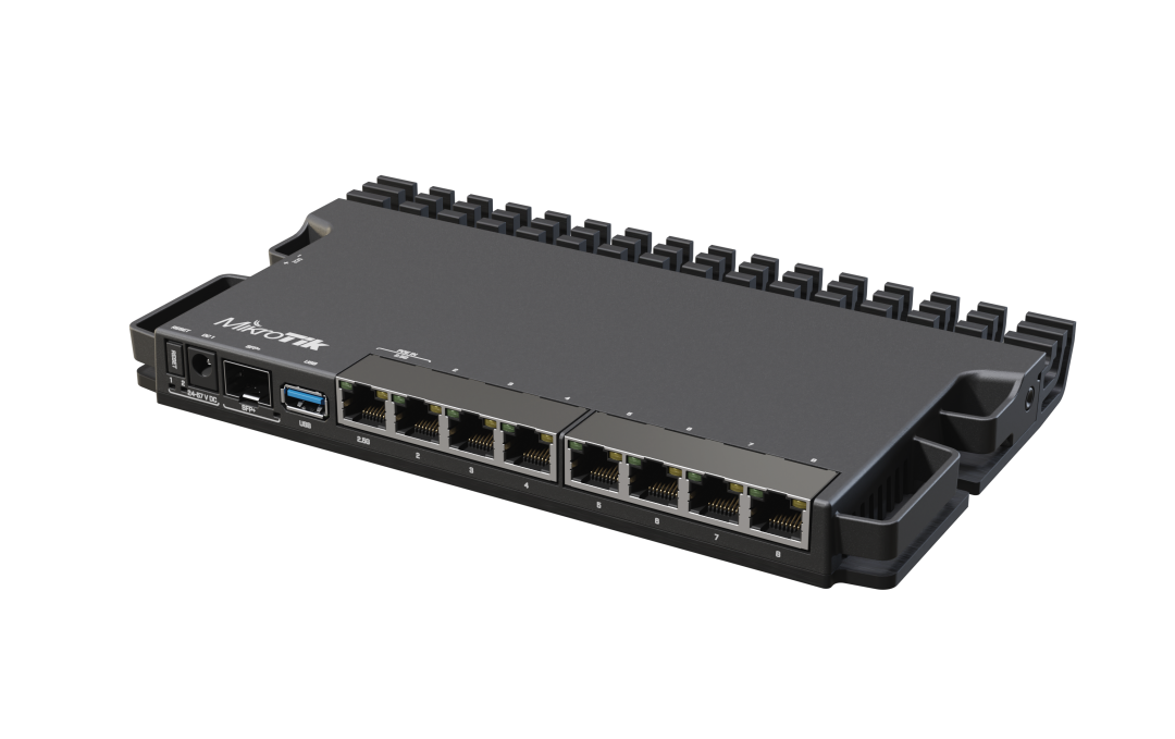 RouterOS 7.24.1 有 5 处“像安全修复”的改动,MikroTik 却一句不说:更新前先学会读 changelog 里的安全信号