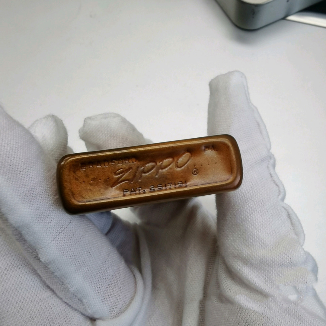 不用晒图求鉴定了：Zippo底刻断代和网上四大争议区，一次给你捋清，附二手自检清单