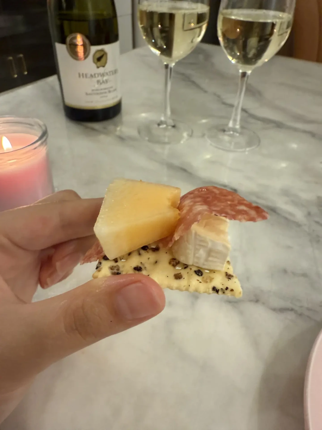 网红“晚酌桌”到底要花多少钱?从奶酪拼盘到配酒算一遍,百元内能复刻