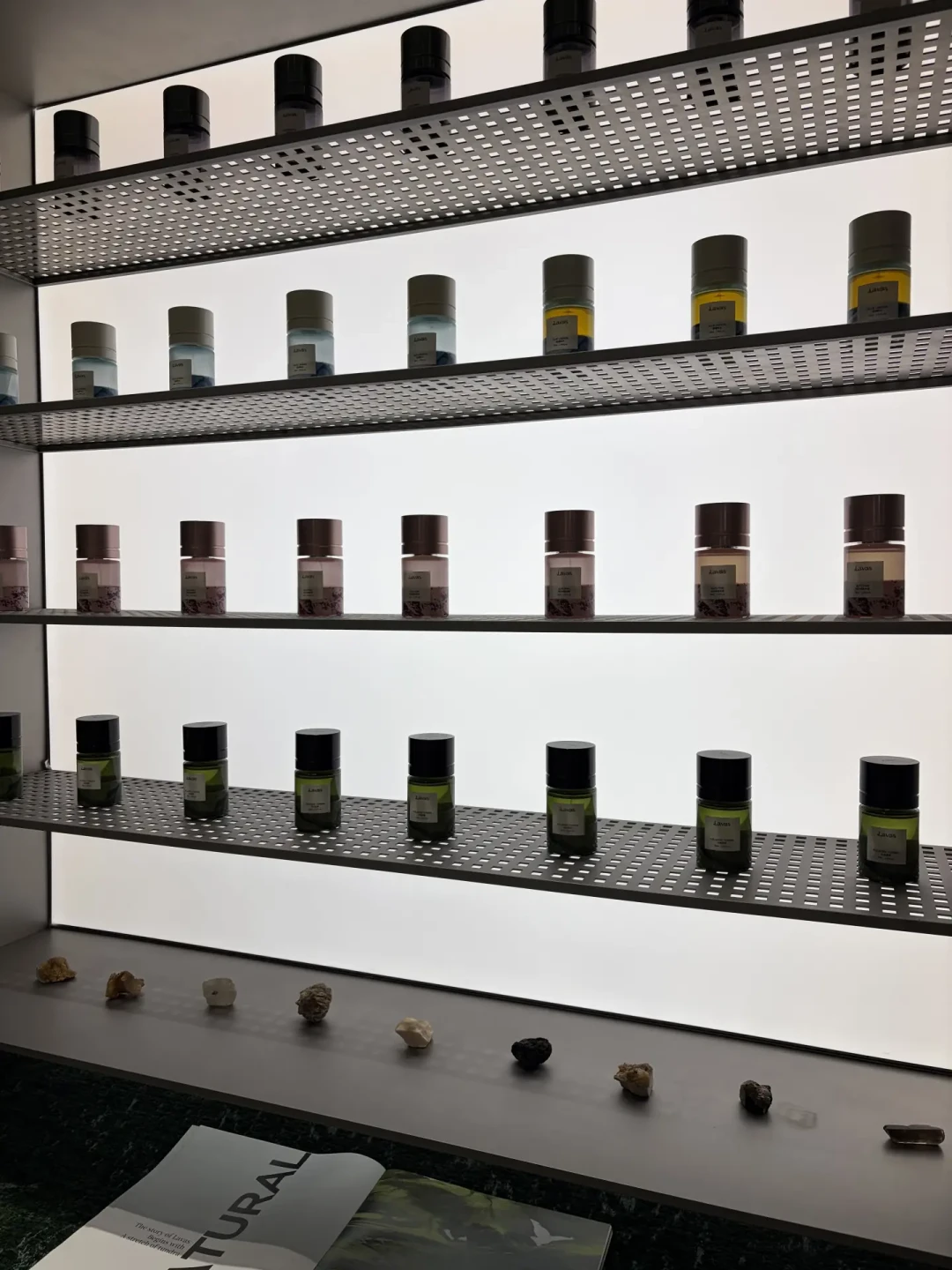 Lavas香水被叫“低配540”,也有人说留香撑不过中午:跨平台对照真实口碑后,聊聊选香和498元的真实单价