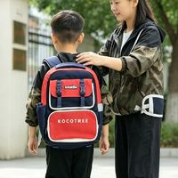 小学生书包减负，别被“护脊”噱头带偏了