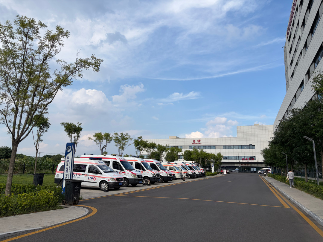 韩医生因漏诊被追刑责,3年前的《白色城堡》又被翻出来:医生该不该担险,这部医疗剧早就拍过