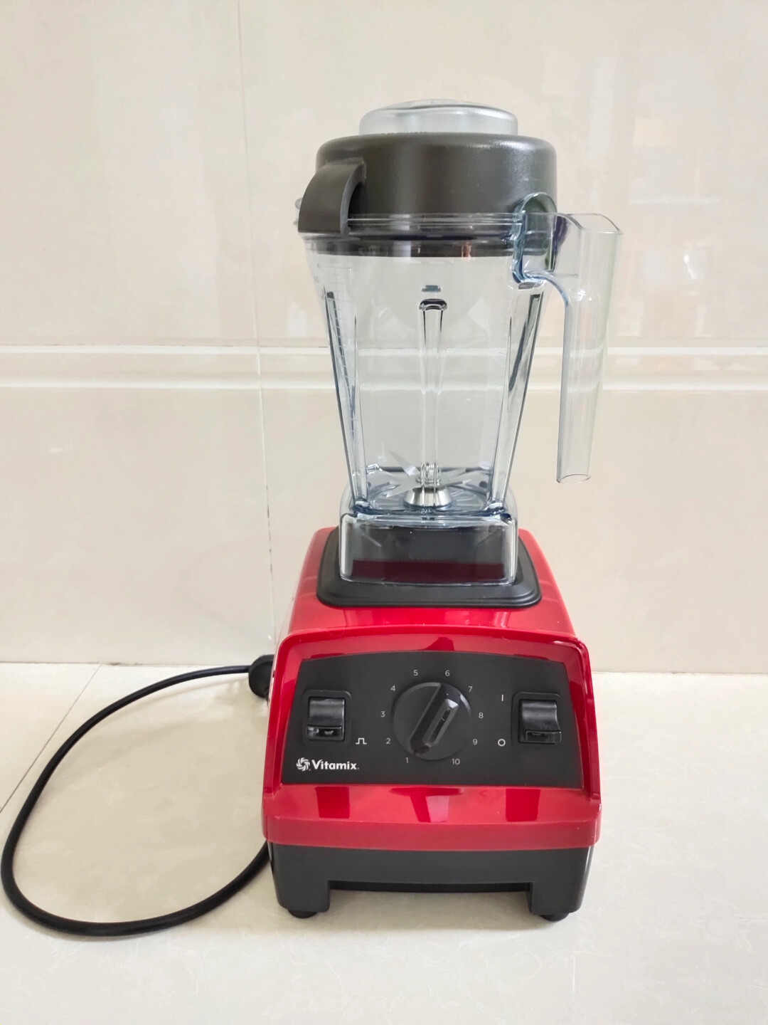 一边说“不买后悔一辈子”,一边列七宗罪——Vitamix的口碑分水岭,其实就三个问题