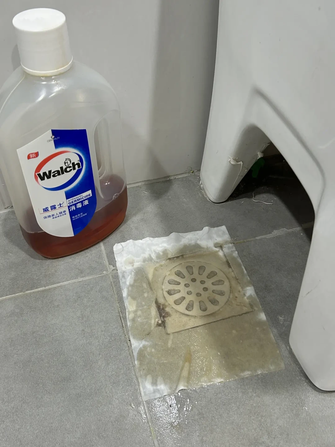 卫生间明明刷得很干净,为什么还是一股臭味?翻完全网反味帖:臭味来源就5个,0元到100元分档解决
