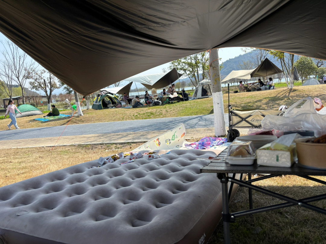 露营烧烤最重的不是帐篷：翻完露营车后悔帖，发现尺寸和轮子都选反了