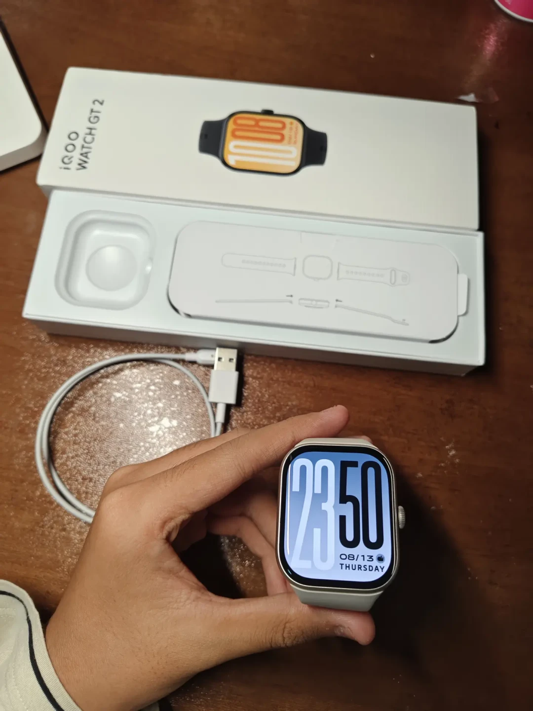 499元的iQOO WATCH GT2，值得放进全家桶吗？翻了全网30多条真实帖，在9月新品季前把判断说清